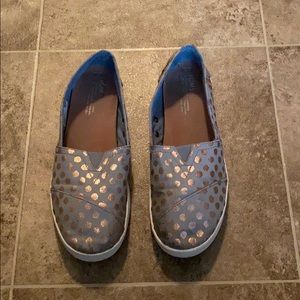 Polkadot Toms